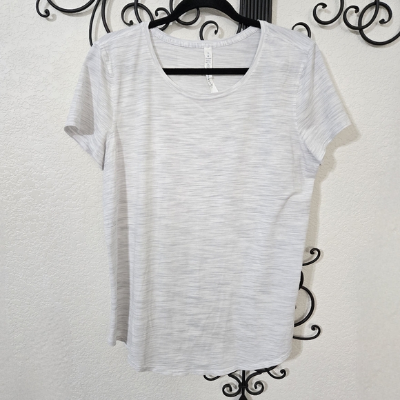 LULULEMON Another Mile Tee | 12‎ - Picture 1 of 4